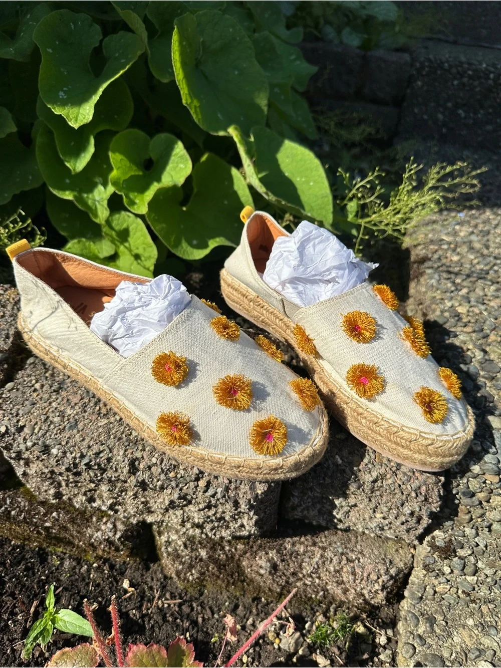 Sylvia cobos boho Women’s Cream Espadrille Slip-Ons with Yellow floral poms